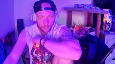 KevKev online show from May 18, 10:43 am