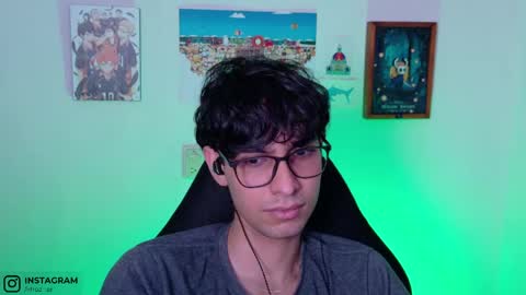 khozler_ online show from May 13, 3:47 am