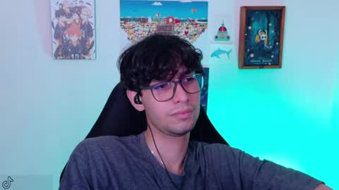 khozler_ online show from May 31, 2:56 am