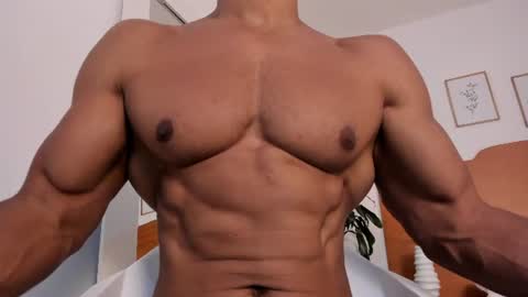 Kilua Muscle guy online show from June 30, 9:16 pm