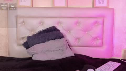  Adrien  online show from July 16, 3:35 am