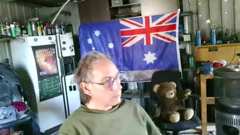kimintheshed online show from May 10, 8:26 am