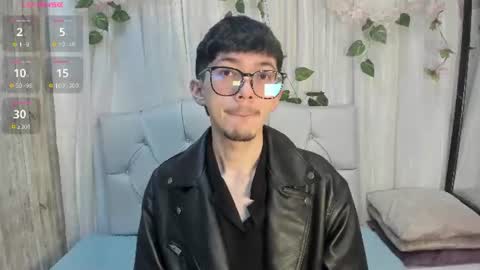 King  online show from July 27, 12:12 pm