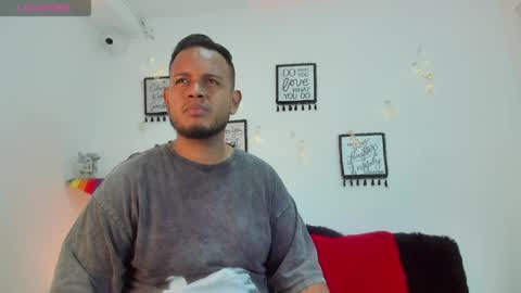 kingg_jay online show from July 2, 12:00 pm