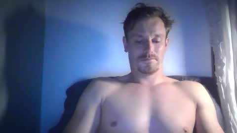 kingharold92 online show from June 3, 9:53 pm