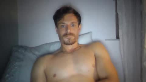 kingharold92 online show from June 11, 12:32 am