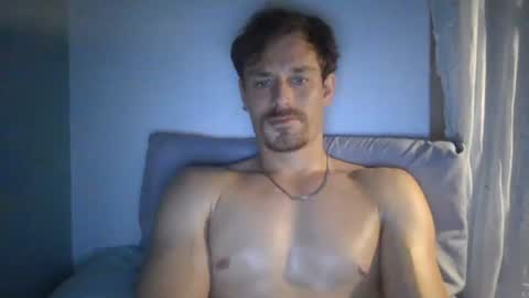 kingharold92 online show from June 17, 10:00 pm