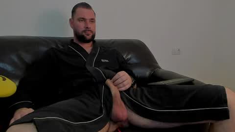 The King online show from April 30, 10:33 am