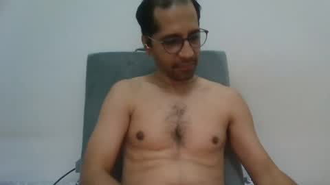 kinky_one1 online show from July 31, 10:41 pm