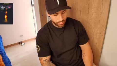 kite__ online show from May 7, 5:57 pm