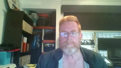 kiwi_boss61 online show from July 13, 3:08 am