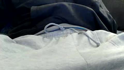 kiwibulge123 online show from May 25, 7:36 am