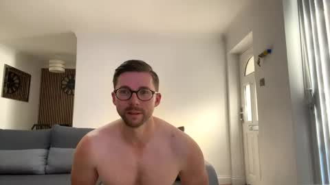 kkezzy online show from July 22, 4:43 pm