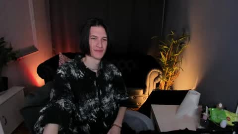 Klaude Jam online show from April 23, 8:33 pm