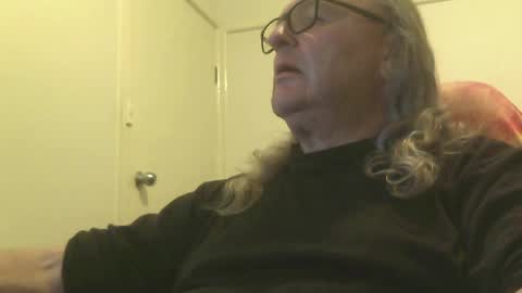 knobout online show from July 23, 7:38 am