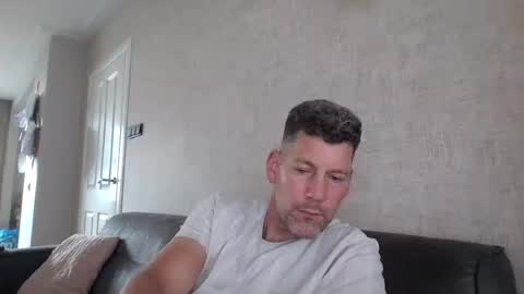 kobelalakers2423 online show from July 7, 12:20 pm