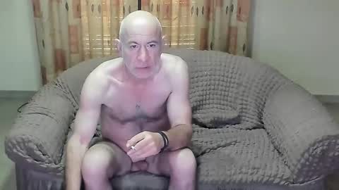 konstantin1970 online show from May 6, 12:17 pm