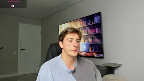 krishort online show from May 10, 9:21 am