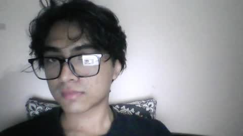 kurosaki_bankai online show from May 15, 4:37 pm