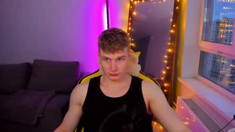 kurt_hanssen online show from May 25, 7:09 pm