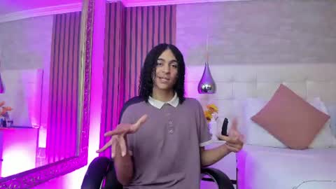 Kyle online show from June 23, 4:50 am
