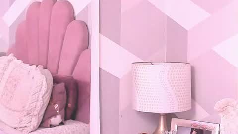 Kylie jl online show from July 2, 12:09 am