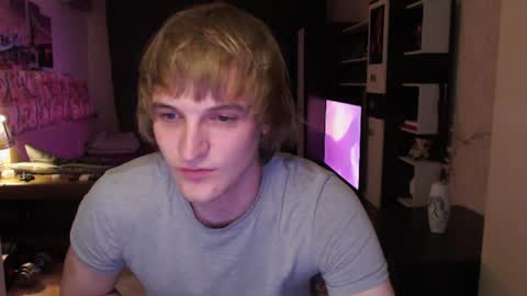 l1onkennedy online show from July 6, 10:21 pm