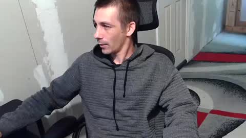 l1v1nth3dr3am online show from May 2, 1:52 am