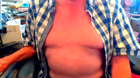 lamarbrazil online show from May 11, 11:46 pm