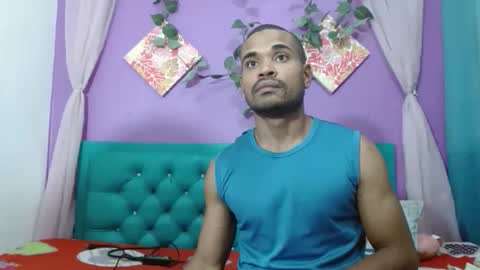 larenz_tate online show from May 10, 6:09 pm