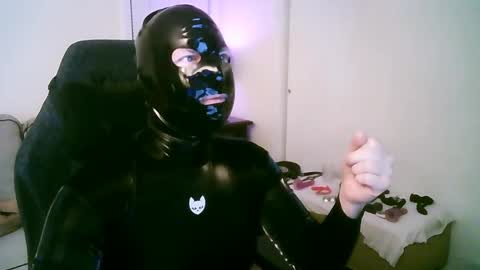 latexminheadroom online show from May 16, 1:14 am