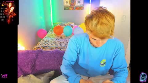SANTI  AND JORDAN online show from April 27, 3:14 am