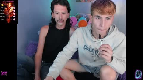 SANTI  AND JORDAN online show from April 30, 11:20 pm