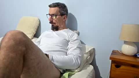 latinheat95 online show from July 2, 9:54 pm