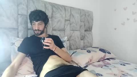 latinlustandfrenchkiss online show from May 24, 8:48 pm