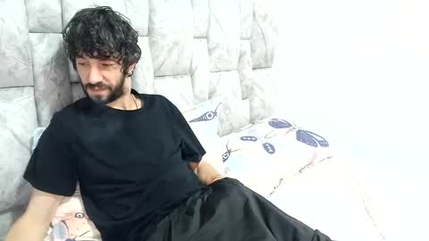 latinlustandfrenchkiss online show from June 4, 2:23 pm