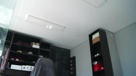sam online show from May 6, 2:39 pm