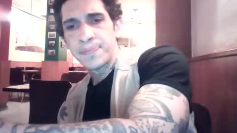 latintattooguy online show from June 4, 10:49 pm
