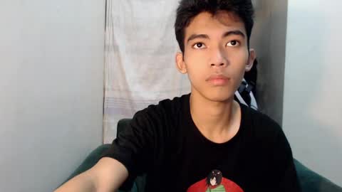laurence_cuttieguyhere online show from July 23, 3:20 pm