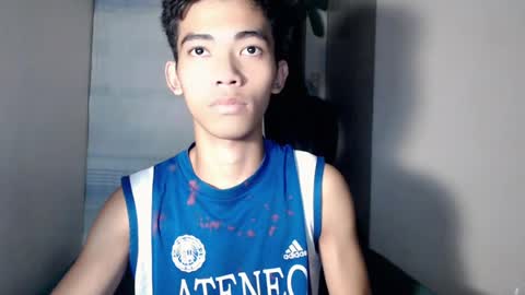 laurence_cuttieguyhere online show from July 19, 11:00 pm