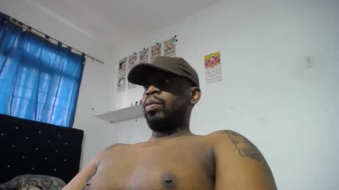 Latino hot online show from May 11, 6:38 pm