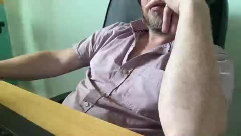 lee_8891 online show from August 5, 2:00 pm