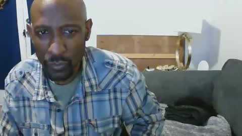 Ebony DeafGuy online show from May 6, 6:03 am