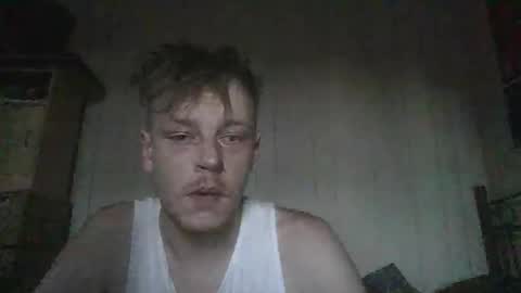 leemanz12 online show from February 15, 8:24 am