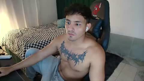  Lei  online show from June 11, 12:32 am
