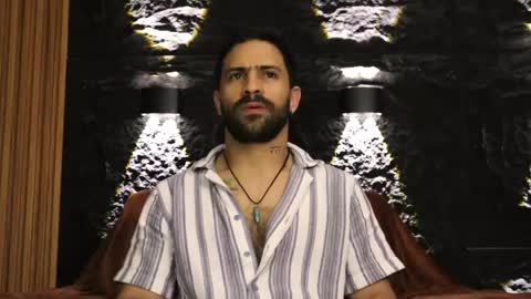 Leo  Diaz online show from May 12, 12:19 am
