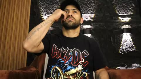 Leo  Diaz online show from May 19, 1:56 am