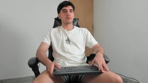 Leo Jones online show from May 20, 11:11 pm