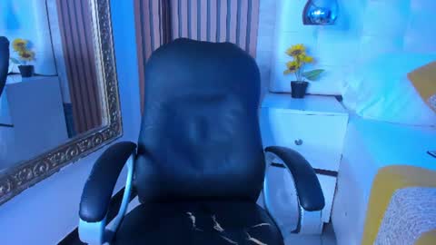 LeoCarter online show from July 10, 1:03 pm