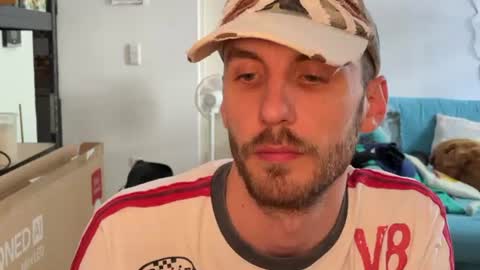 Leon online show from July 4, 12:52 pm